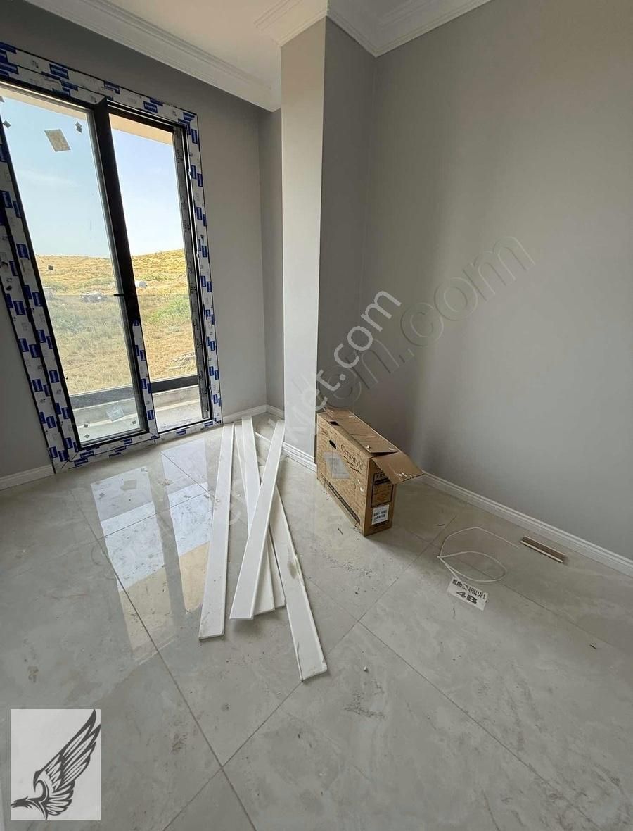 Müstakil Girişli Ebeveyn Banyolu Doğa Manzaralı 3+1 Villa - Görsel 23