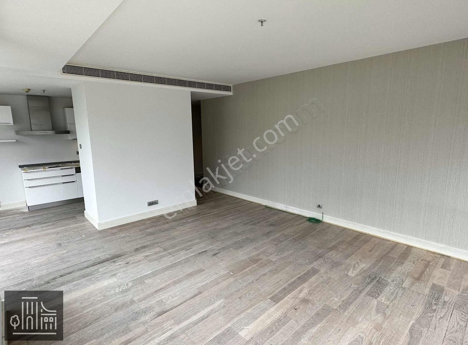 Alsancak Port Residancede 2+1 110 M2 Arakat Otoparklı Güvenlikli - Görsel 3