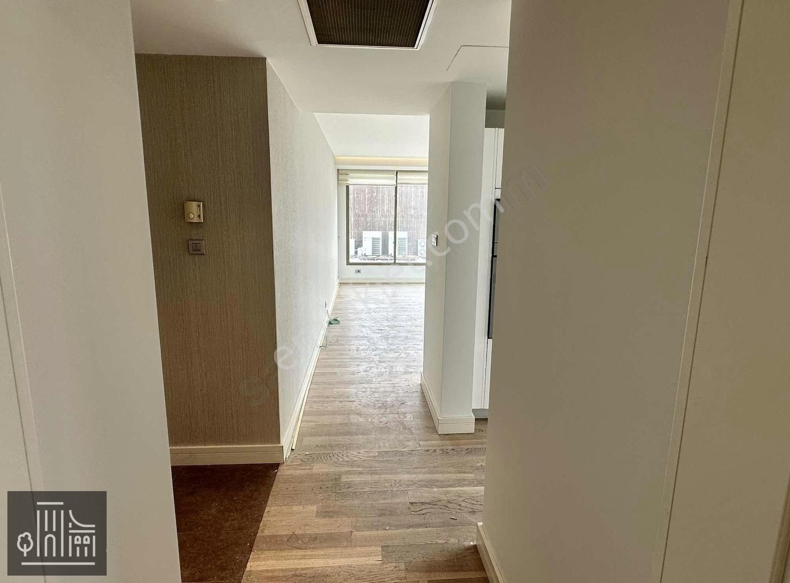 Alsancak Port Residancede 2+1 110 M2 Arakat Otoparklı Güvenlikli - Görsel 18