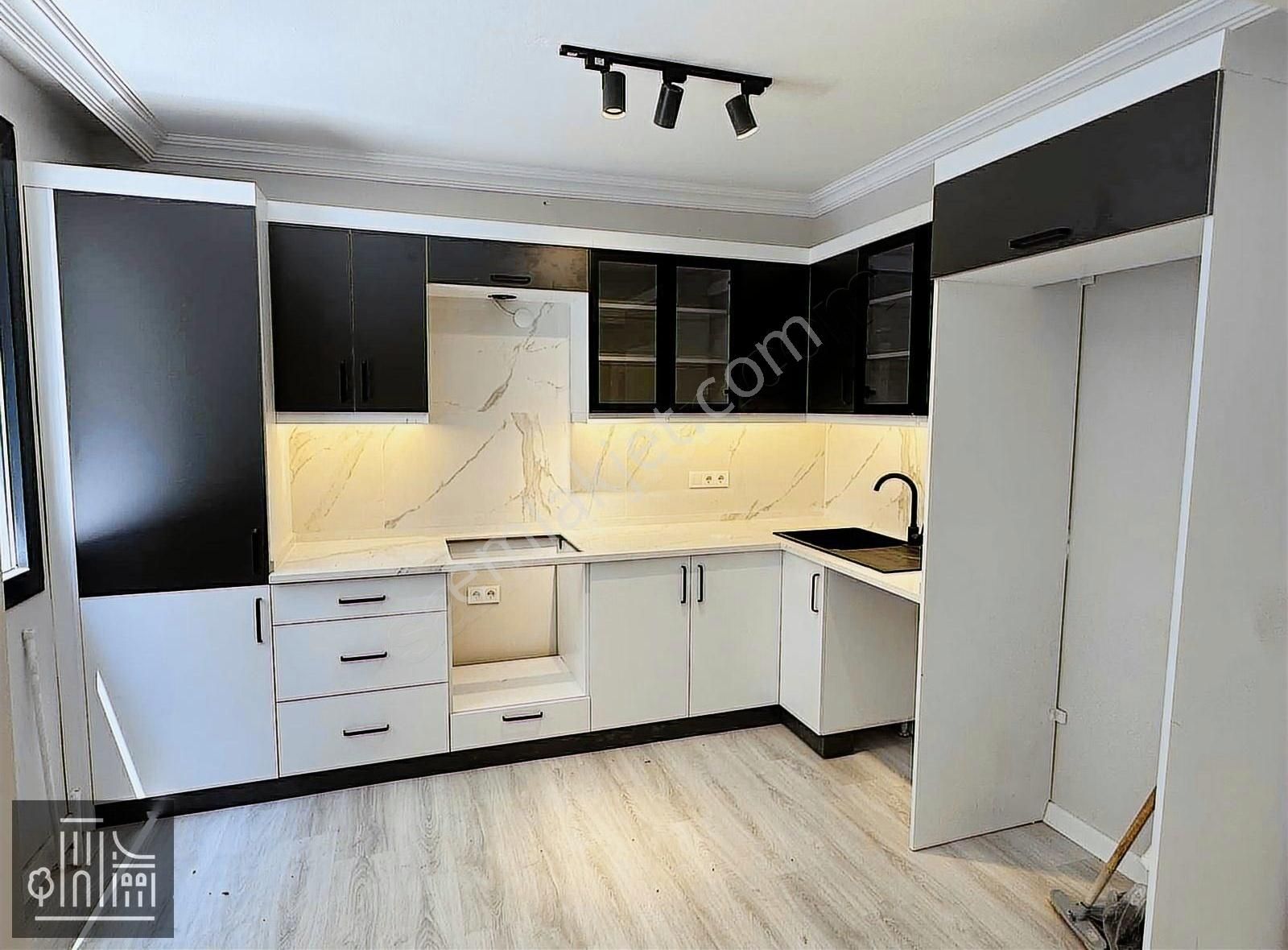 Güzelyalı Park Yakını 3+1 110 M2 İçi Full Yapılı Y.giriş