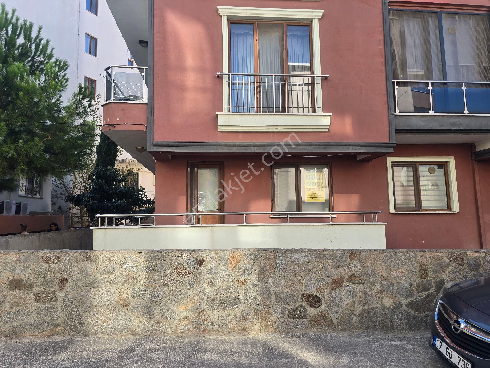 Eğitim Fakultesi Yakınında 2+1 Kiralık Eşyalı Daire Han Emlak Otomotivden
