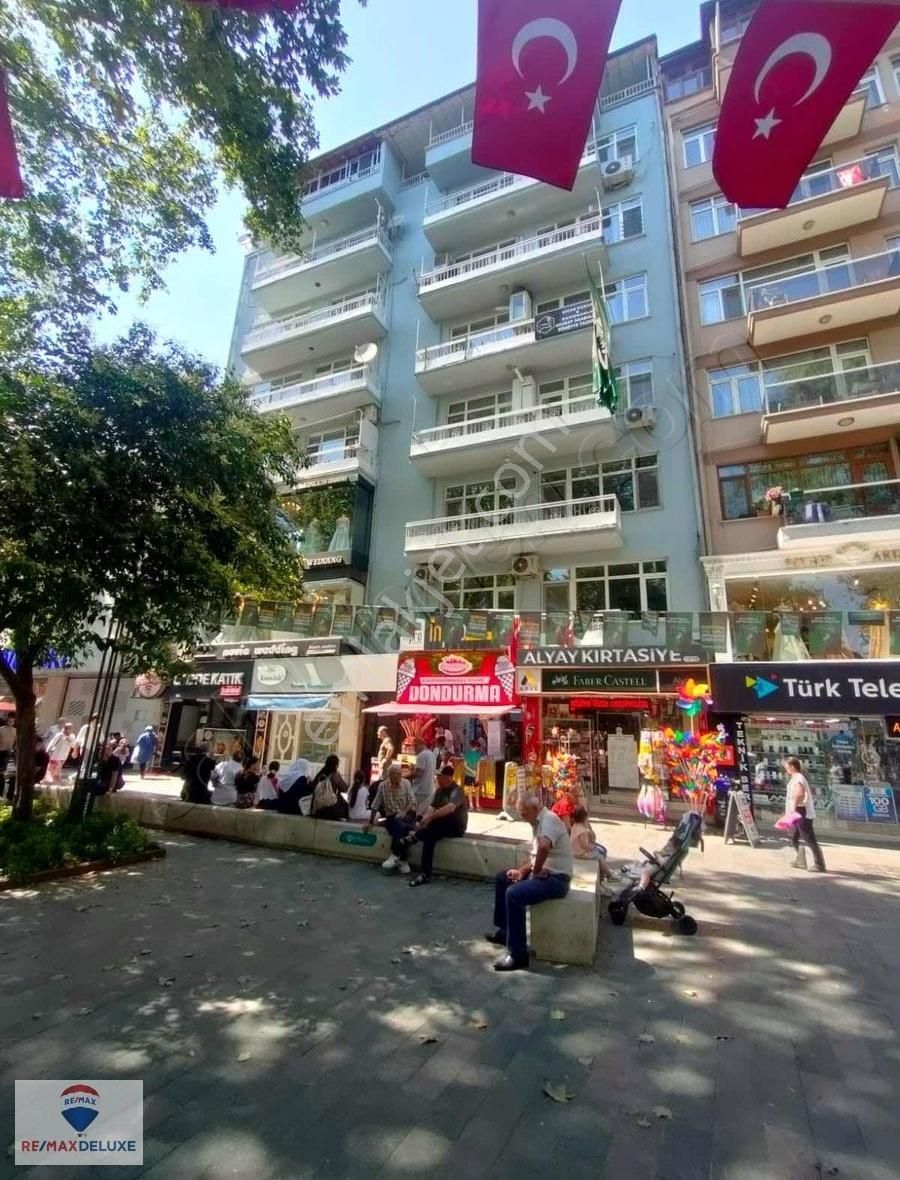 Yürüyüş Yolunda Aileye Kiralık 2+1 Masrafsız Arakat Daire