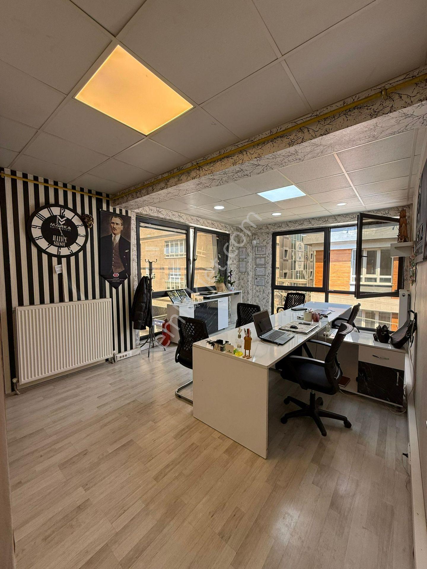 H-220 Cumhuriye Mahallesi Devren Dubleks Kiralık Ofis - Görsel 23