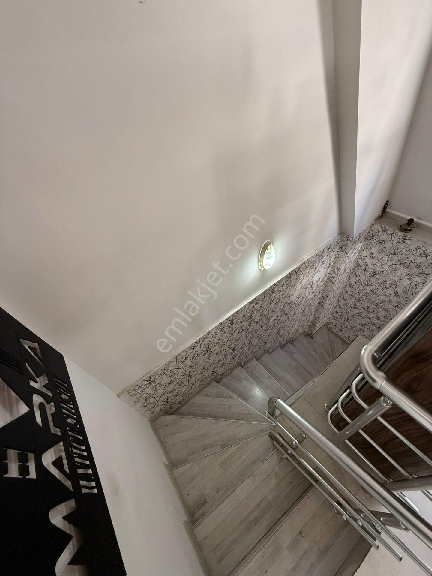 H-220 Cumhuriye Mahallesi Devren Dubleks Kiralık Ofis - Görsel 22