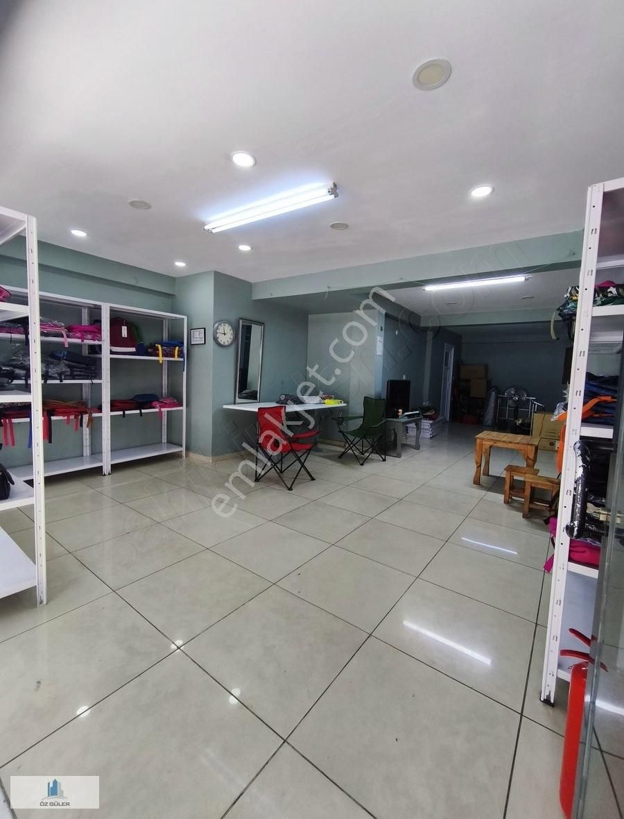 Öz Güler Gayrimenkulden Cadde Üzeri Depolu Kiralık Dükkan