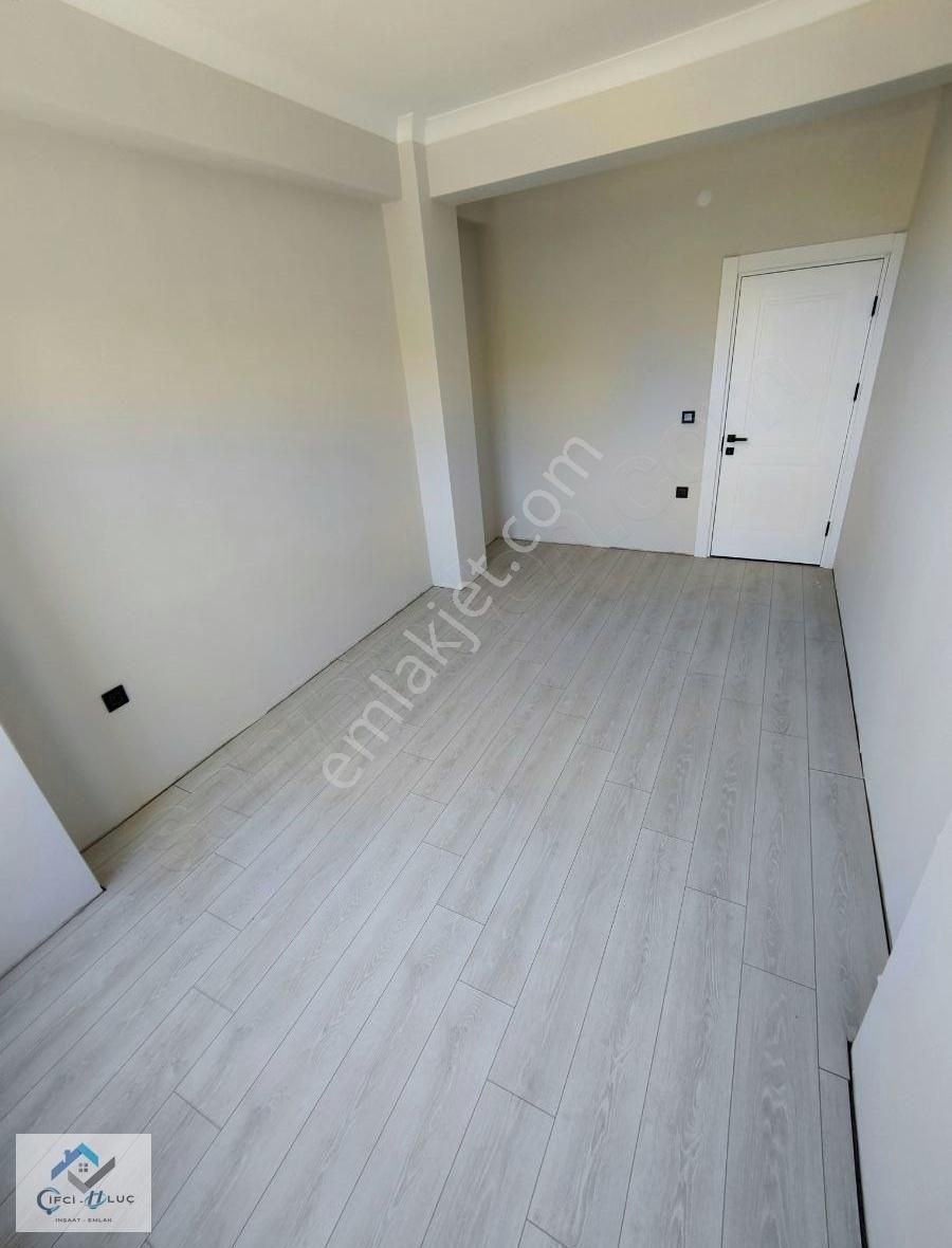 Ulc Prestige Den Küçükkuyu’da Satılık Manzaralı 2+1 Lüks Daireler - Görsel 7