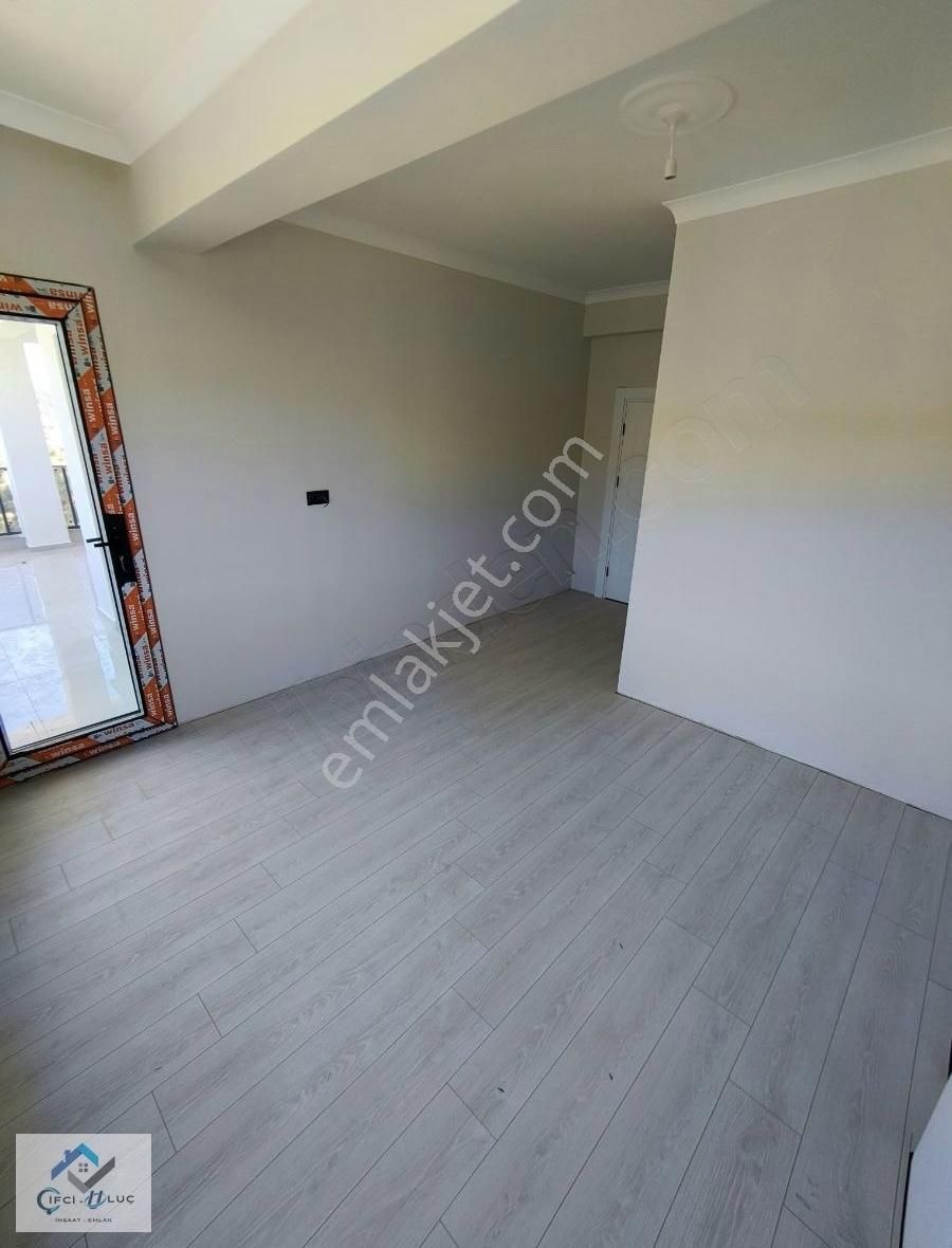 Ulc Prestige Den Küçükkuyu’da Satılık Manzaralı 2+1 Lüks Daireler - Görsel 4