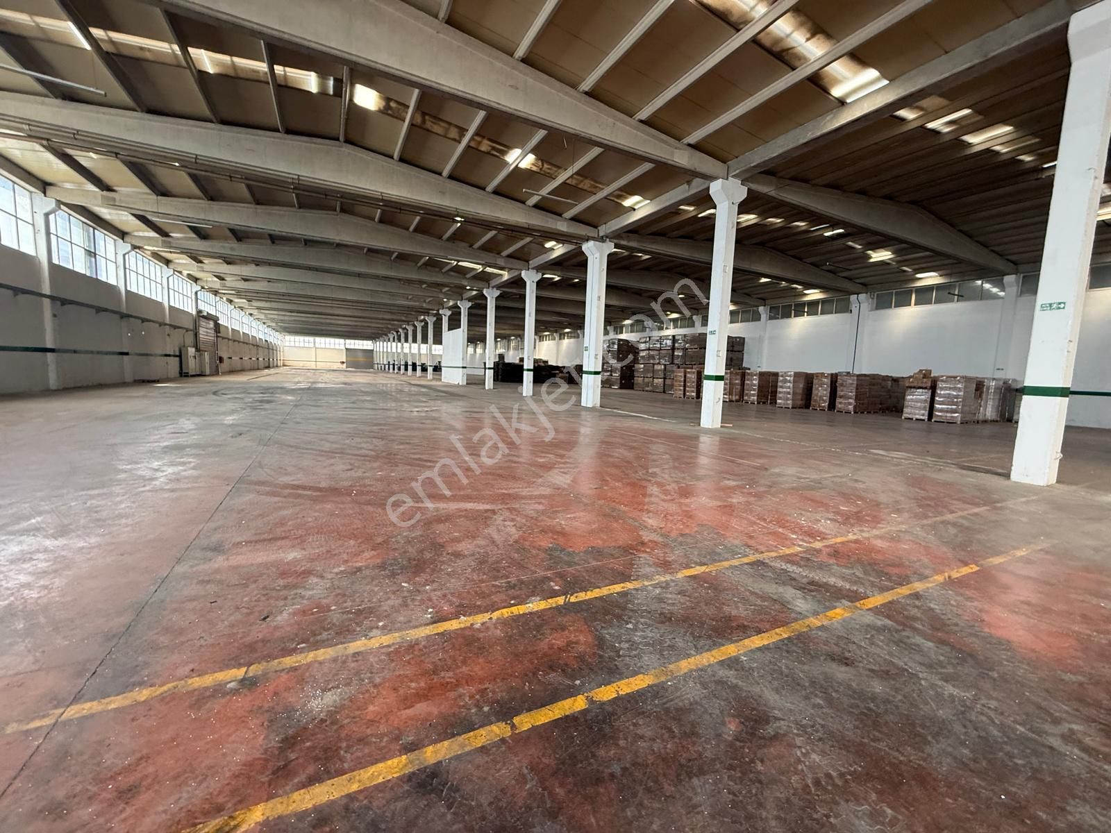 Zorlu Gayrimenkul'den Organize Sanayi 7.500m2.gıdaya Uygun Kiralık Üretim Tesisi - Görsel 7