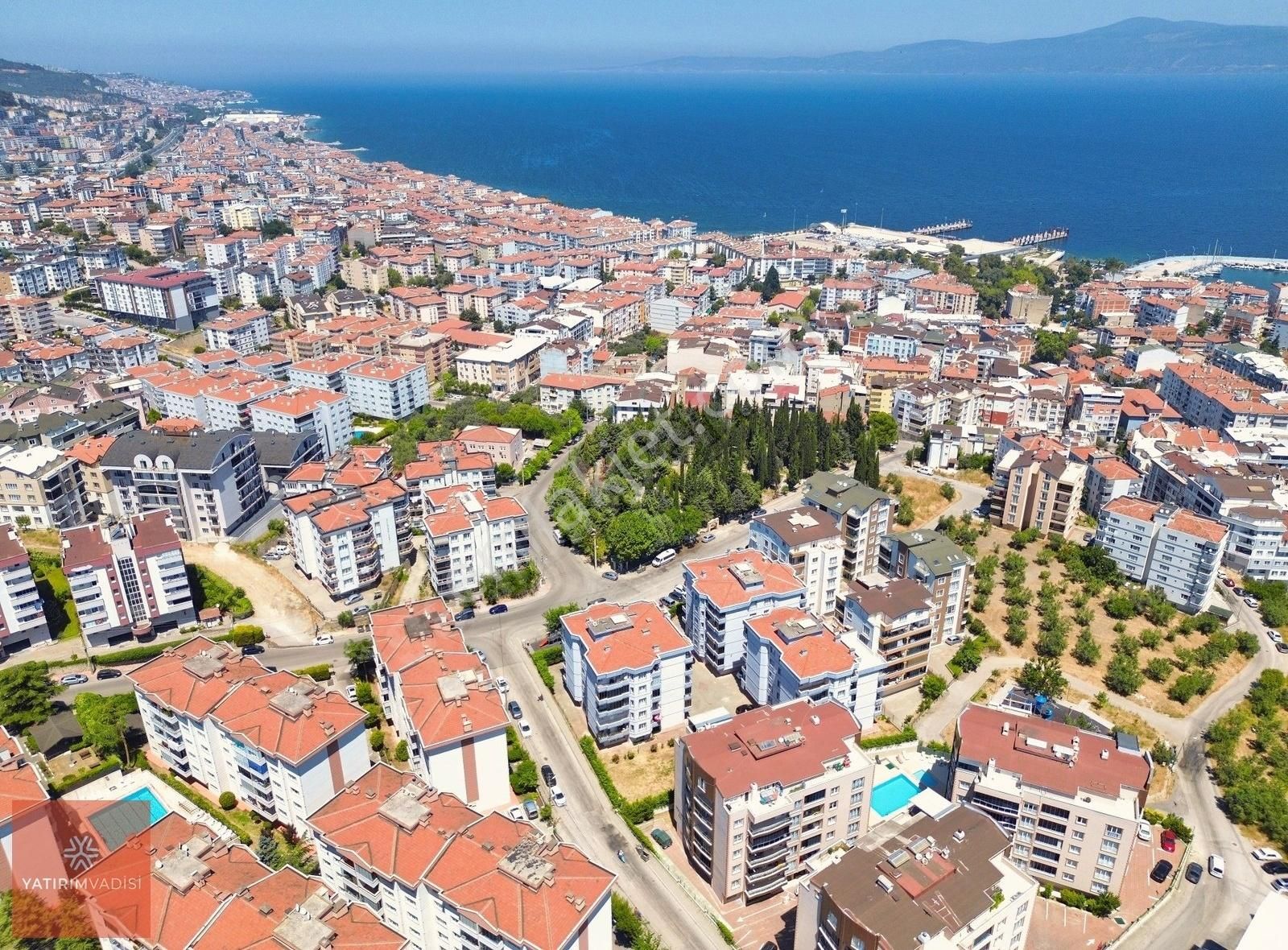 Güzelyalı' Da İdo'ya 5 Dk Site İçi Asansörlü 3+1 Kiralık Daire
