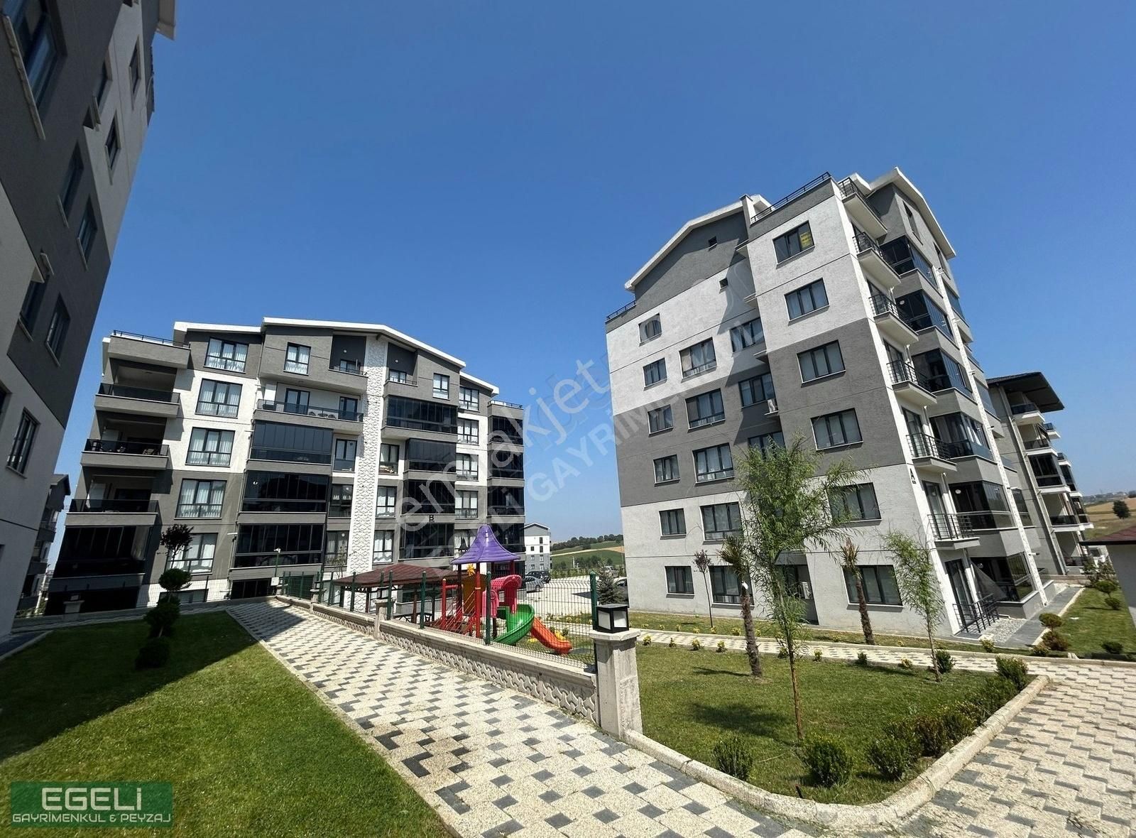 Egeli'den Kayapa'da Eşyasız 2+1 Manzaralı Dubleks Daire