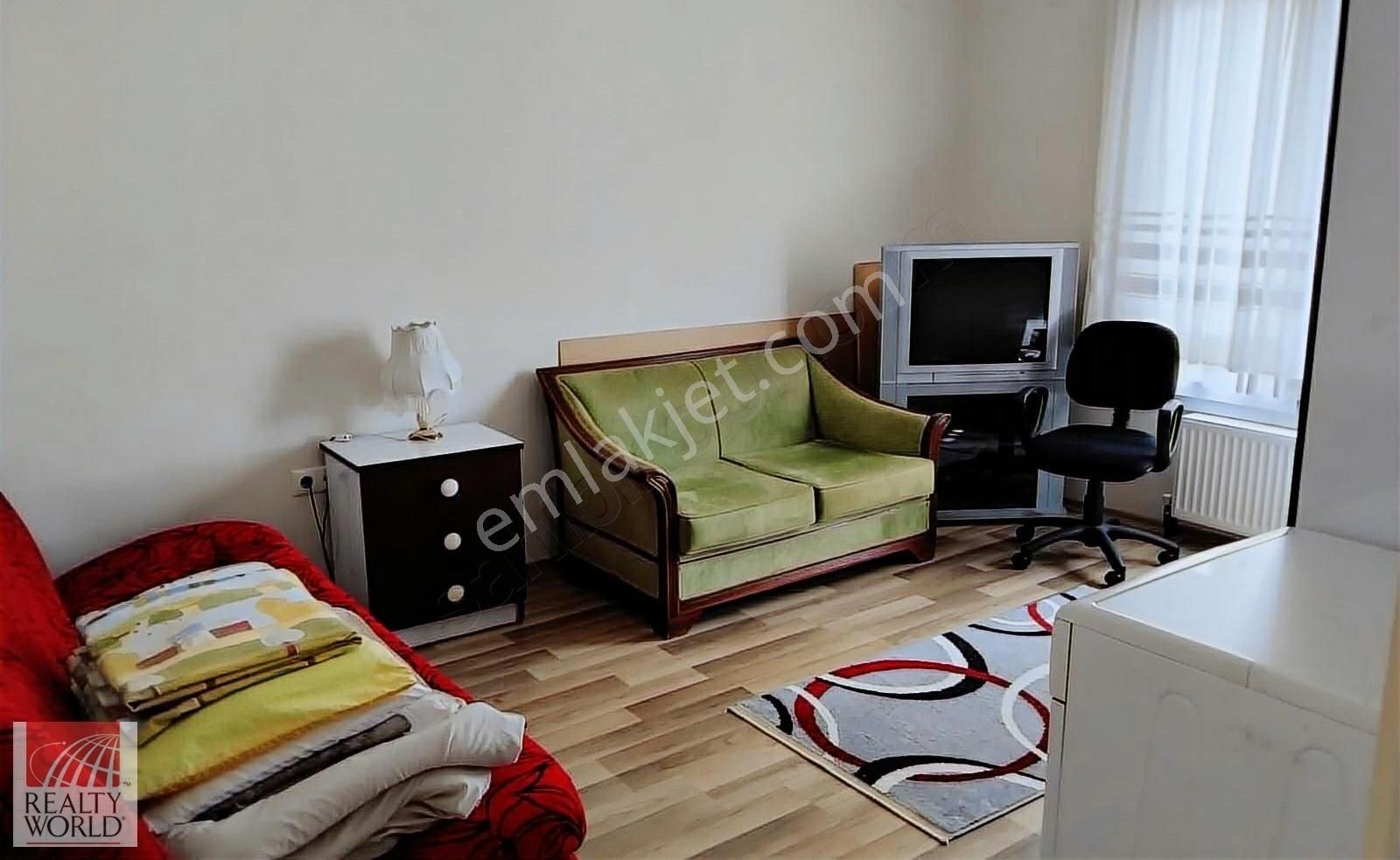 Yapracik Aşağıyurtçu Mahallesinde Satılık Katta 2+1 Daire