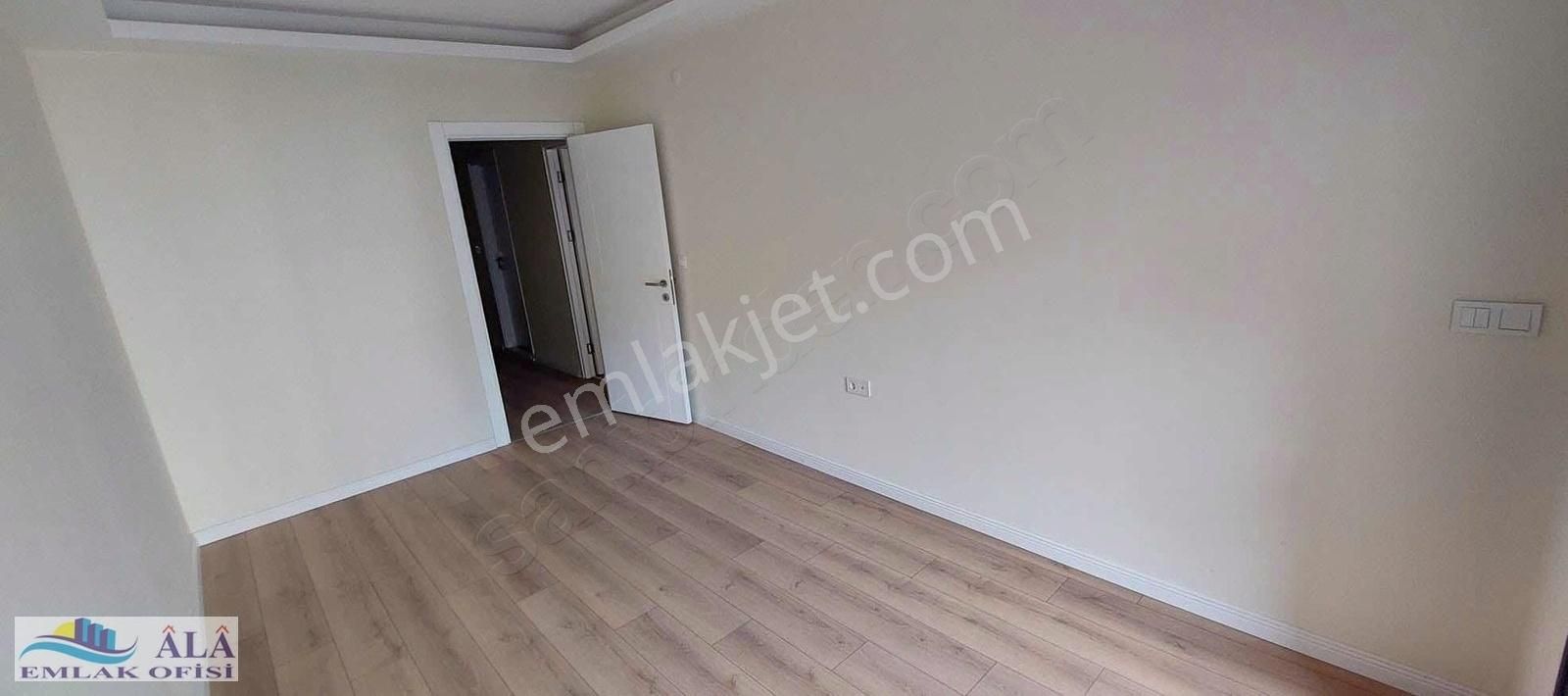 Hatay Nokta Da Cadde Yakını Yeni Bina 3+1 Akıllı Ev Otoparklı