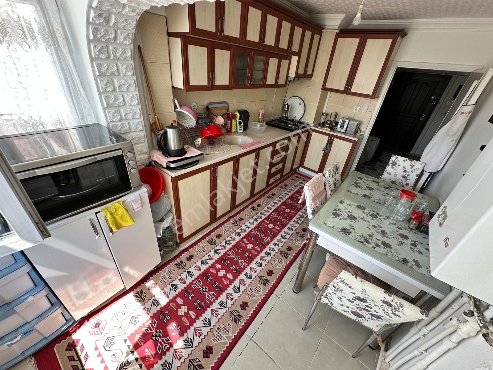 Alfa'dan 3+1 Geniş Daire-caddede Yaşam, Yalıtımlı Konfor - Görsel 3