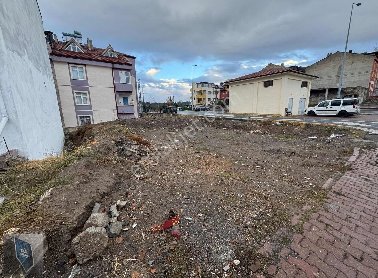 Eskişehirbagları'nda Köşe Konumda Son Arsa-kaçırmayın