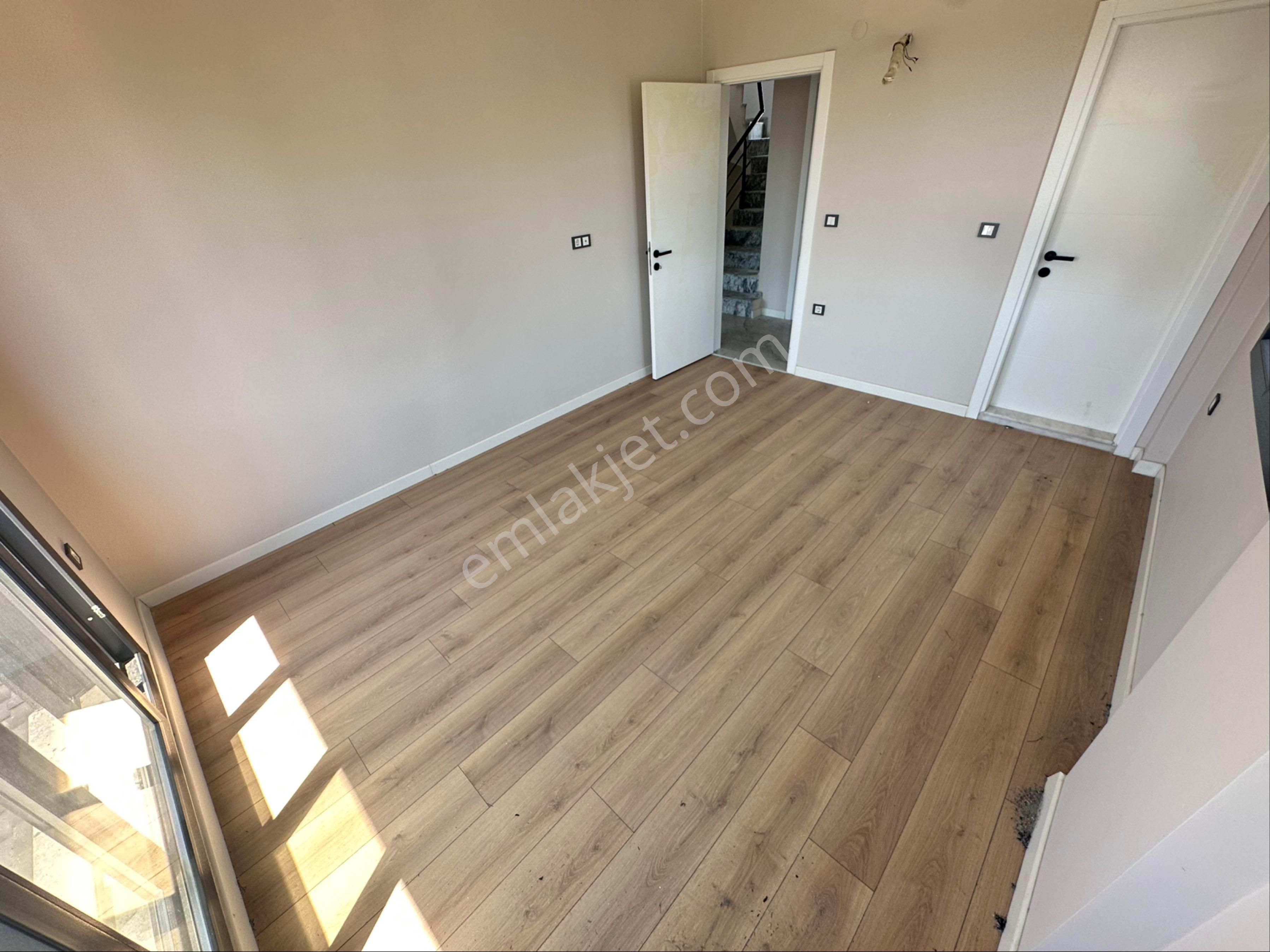 İzmir Seferihisar Doğanbey De Satılık 300m2 İçinde Tek Müstakil Villa - Görsel 21