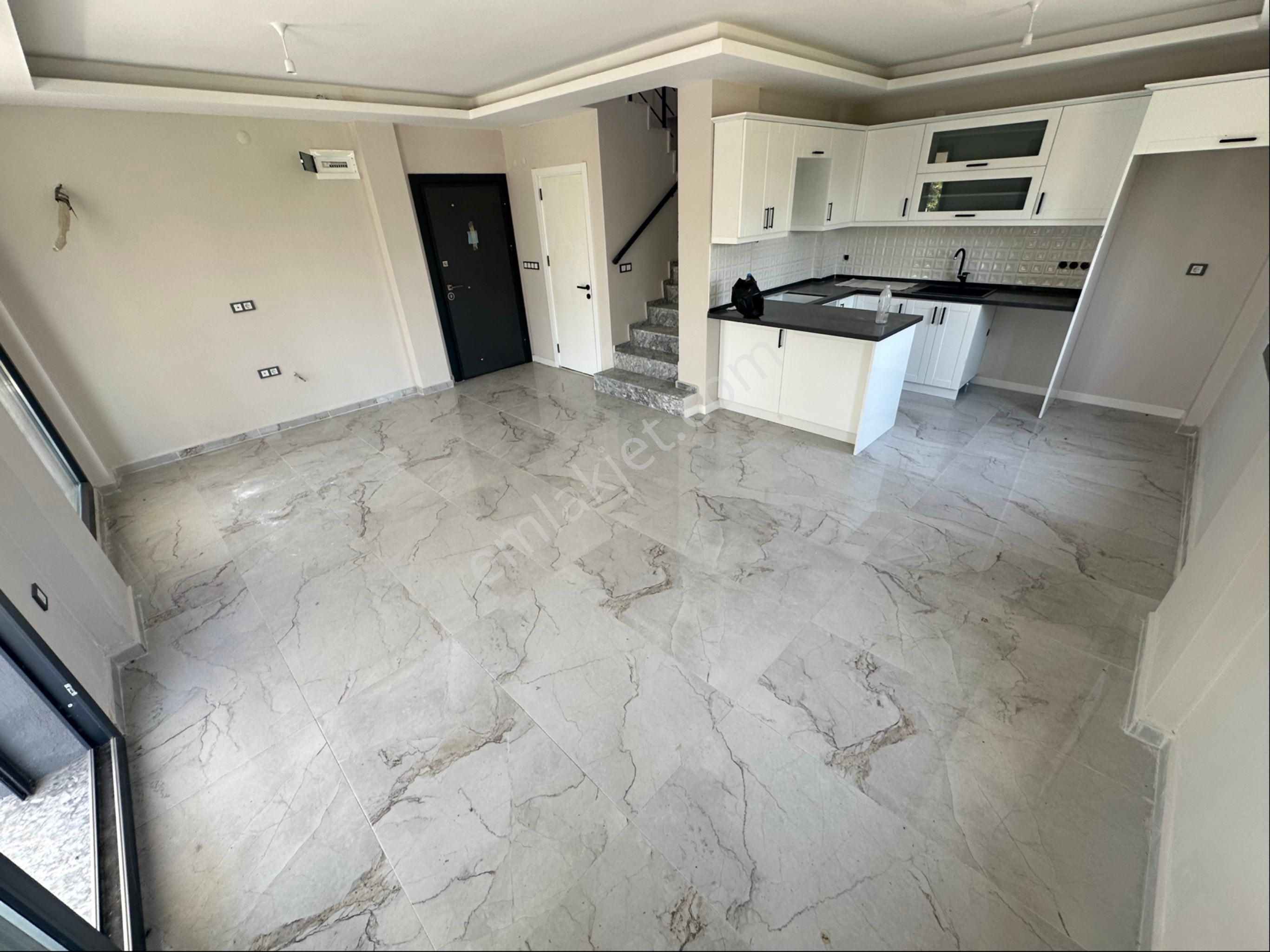 İzmir Seferihisar Doğanbey De Satılık 300m2 İçinde Tek Müstakil Villa - Görsel 8