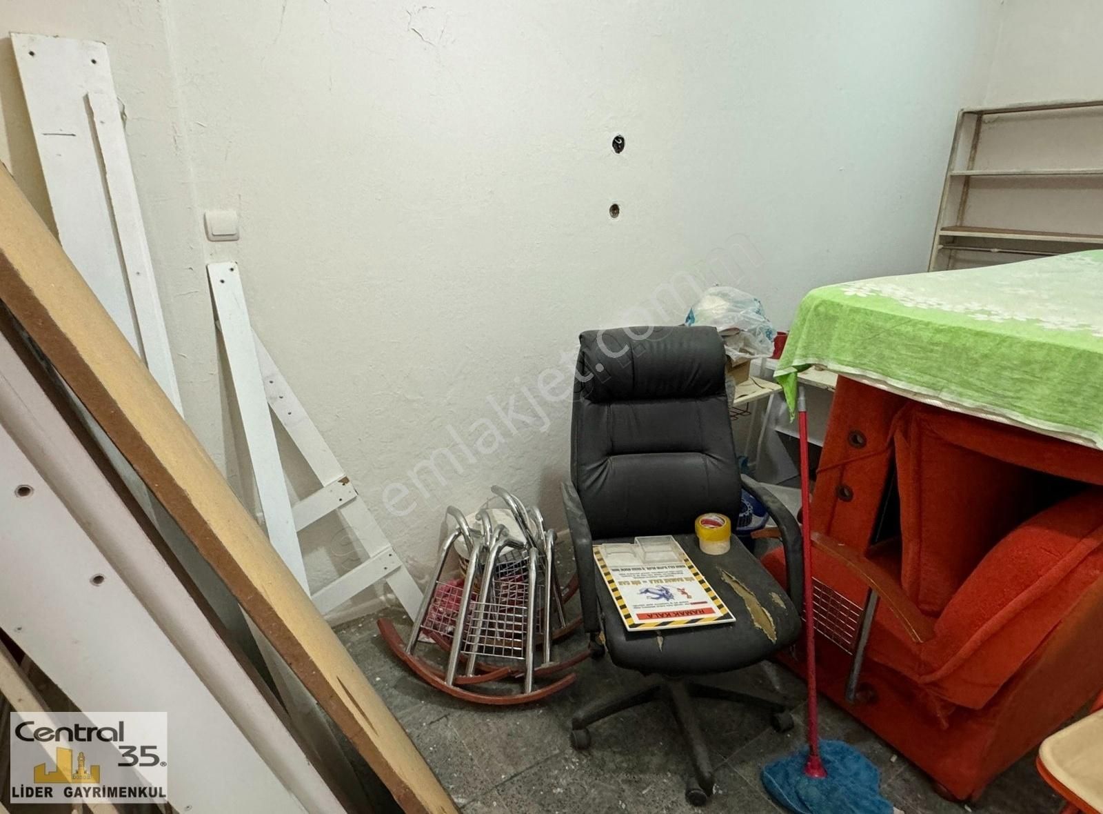 Central 35 Lider'den Şirinyer Pasaj İçi 12 M2 Kiralık Dükkan - Görsel 3
