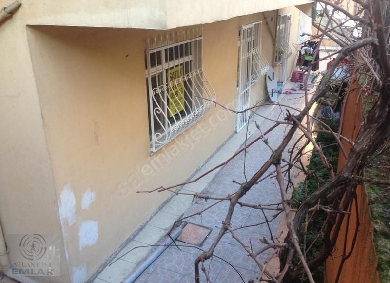 Yeditepe Üniversitesi'ne 200m Mesafede, Hürriyet Sk'ta 1+1, 60m2