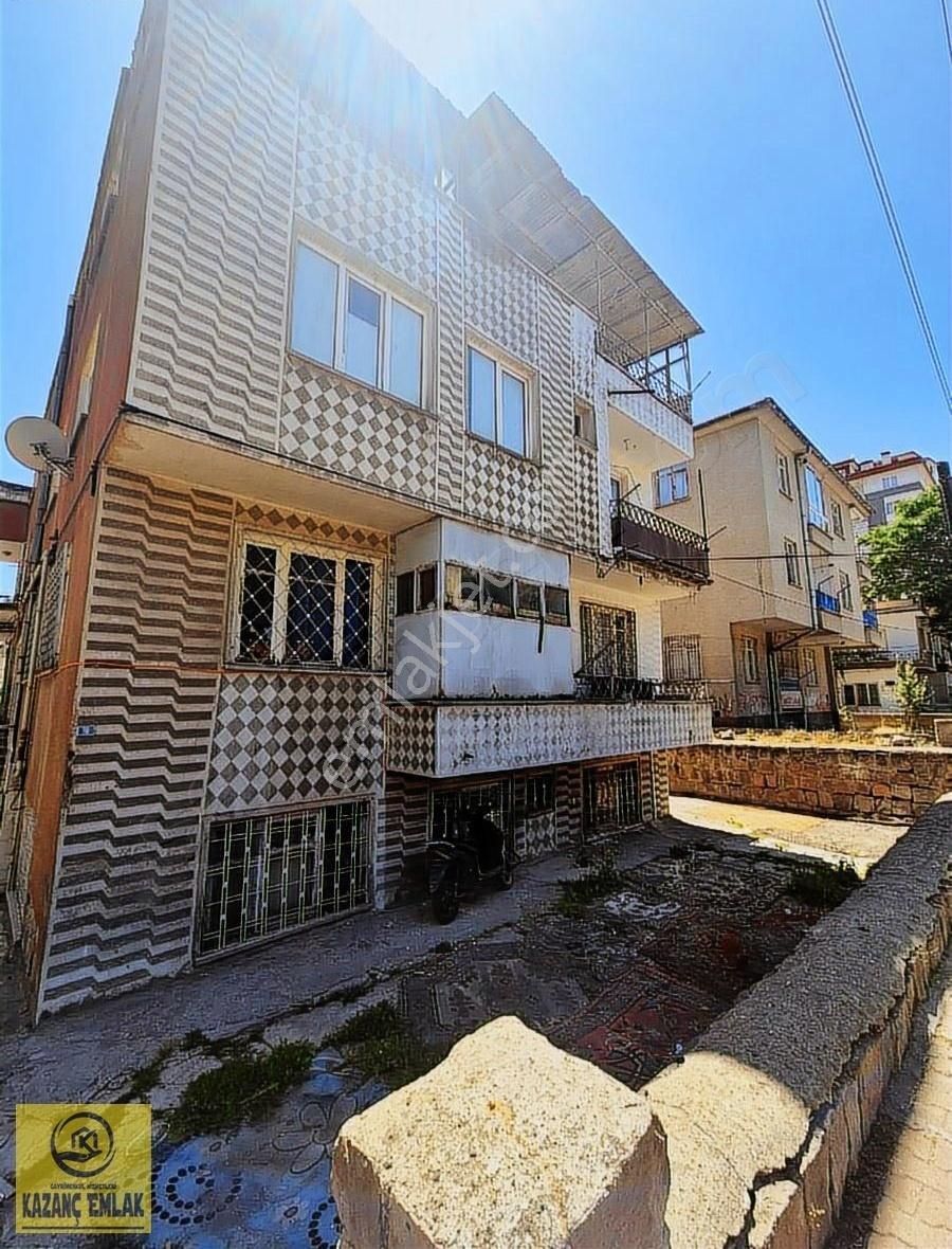 Aydınlıkevler'de Kentsel Dönüşüme Uygun Bodrum Kat
