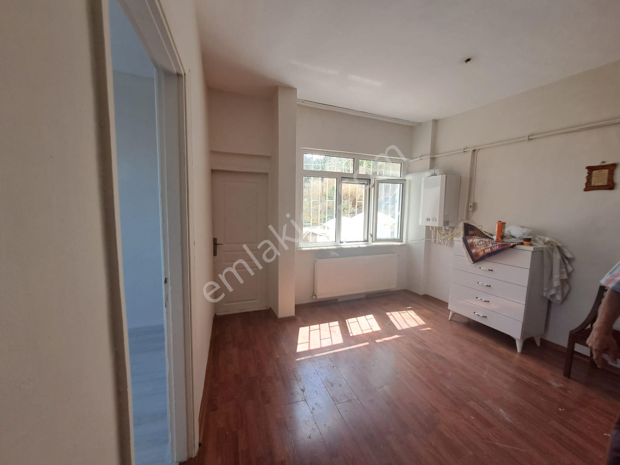 Sarıyer Kocataşta Kiralık 2+1 Daire