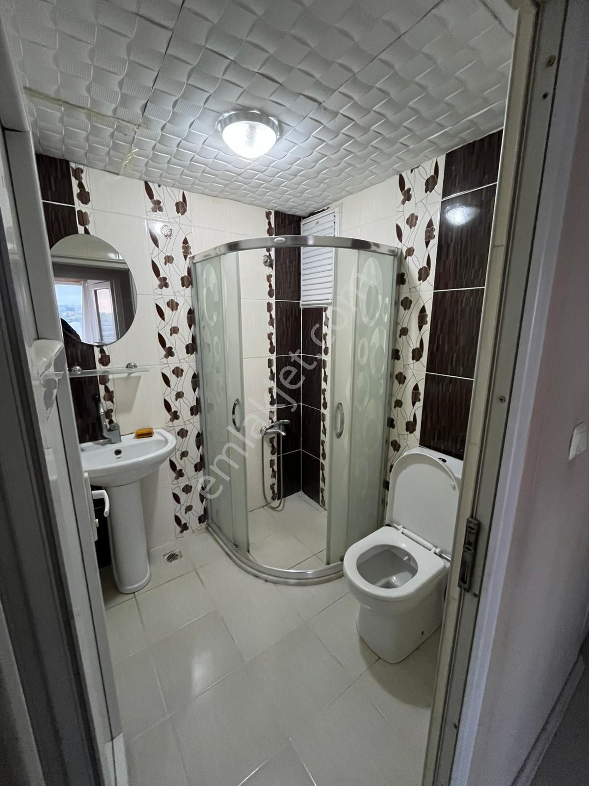 Samsun Canik Karşıyaka Mahallesi'nde Ulaşıma Yakın 2+1 Kiralık Daire