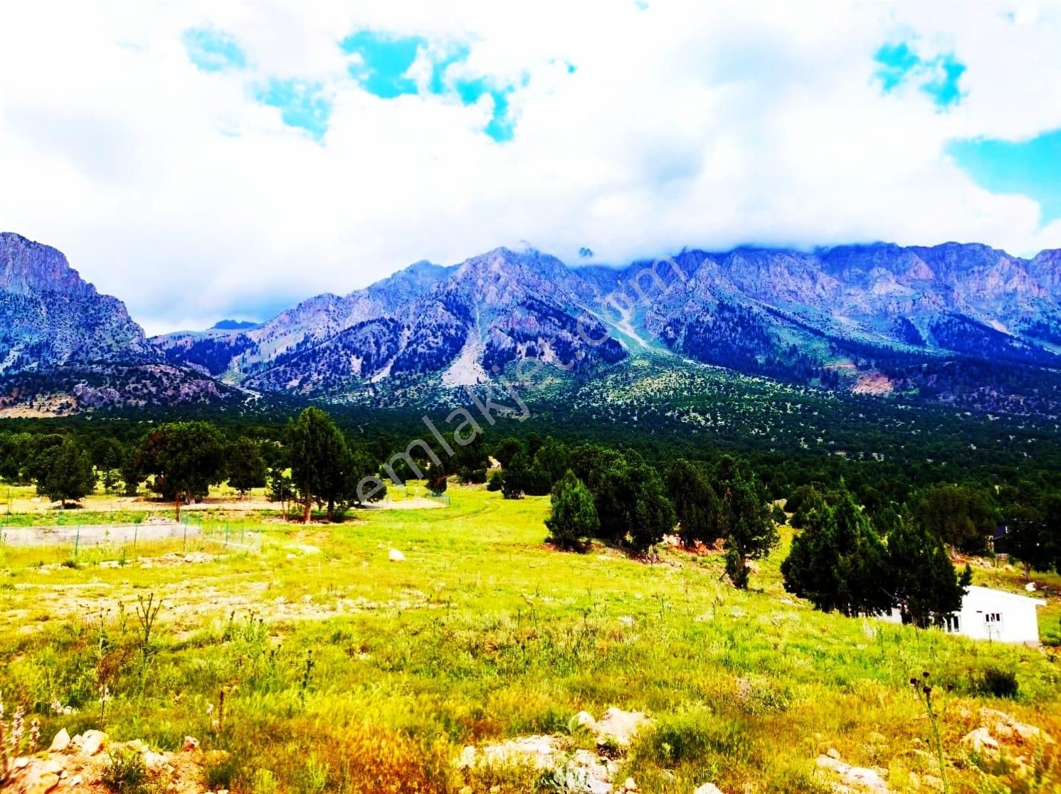 Pozantı Kar Emlaktan Aşçıbekirli Feneke Mevkiinde Satılık 400 M2 Arsa - Görsel 5