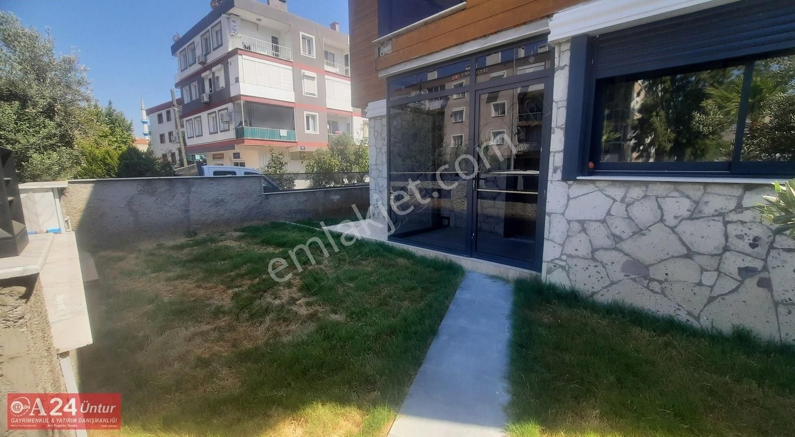 Urla Zeytinalanı Merkezi'nde Satılık 3+1 Denize Yakın Villa - Görsel 14