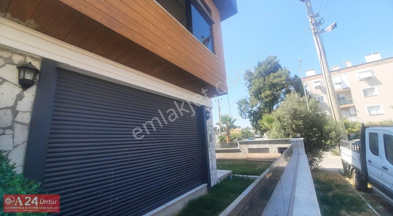 Urla Zeytinalanı Merkezi'nde Satılık 3+1 Denize Yakın Villa - Görsel 28