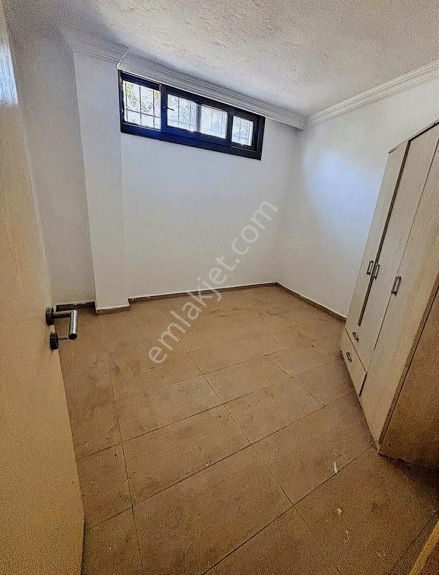Kumbahçede Denize 30 Metre Mesafede 1+1 Kiralık Daire