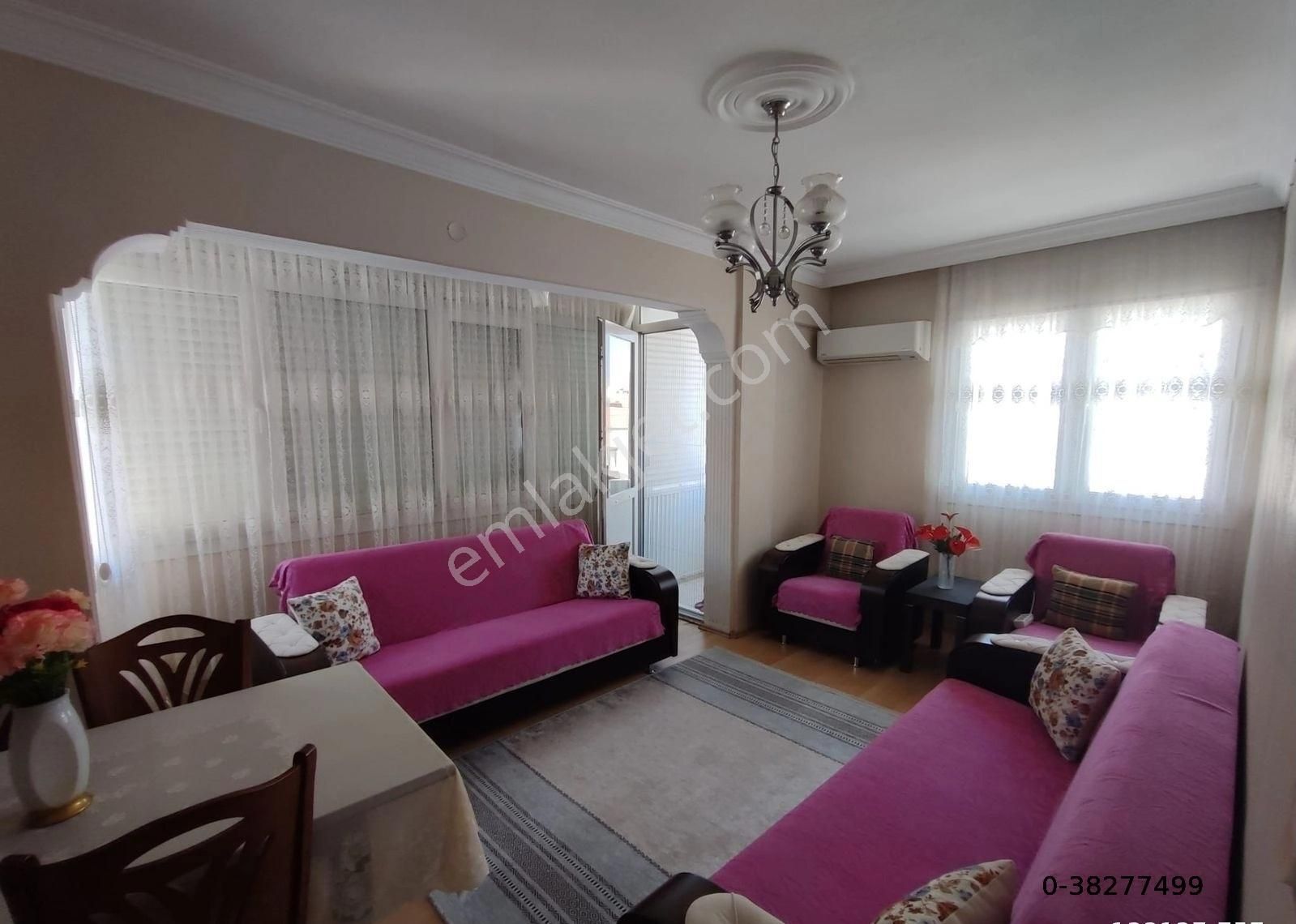 Onur Mahallesi'nde İlke Polikliniği Yakını 90 M2 2+1 Daire