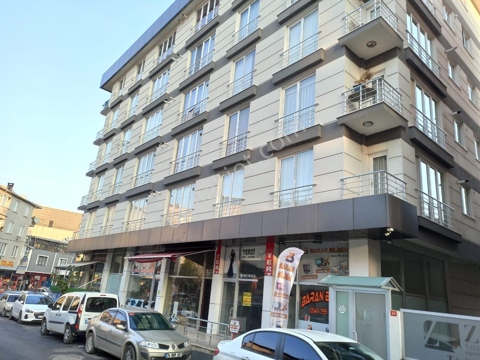 Çekmeköy Taşdelen Merkez Butik Binada Eşyalı Klimalı 1+1 Kiralık Daire