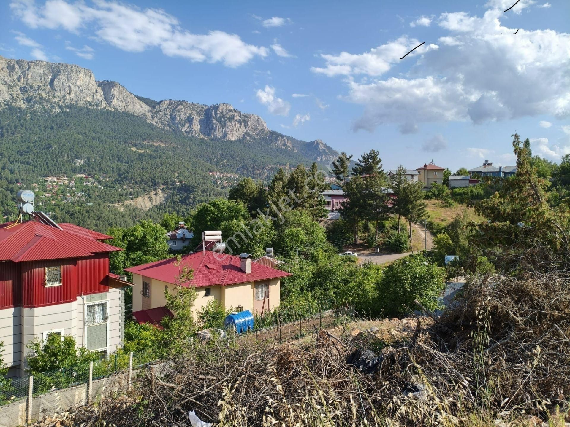 Pozantı Kar Emlaktan Akçatekir Esentepe Mevkiinde Doğa Manzaralı Yaylalık Satılık 440 M2 Arsa