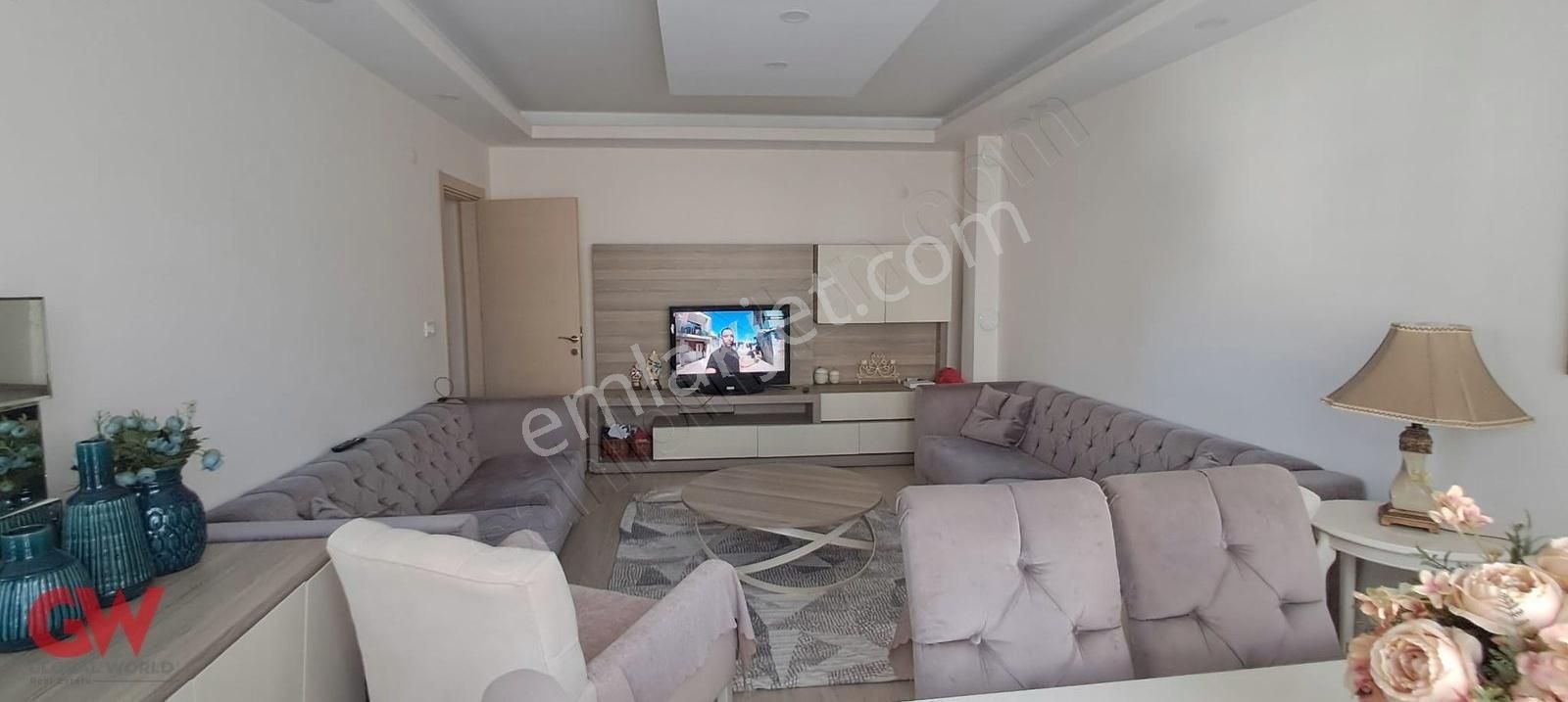 Gw-elite Çınarlı Mah. Ana Cadde Cephe 1. Kat Satılık 2+1 Daire