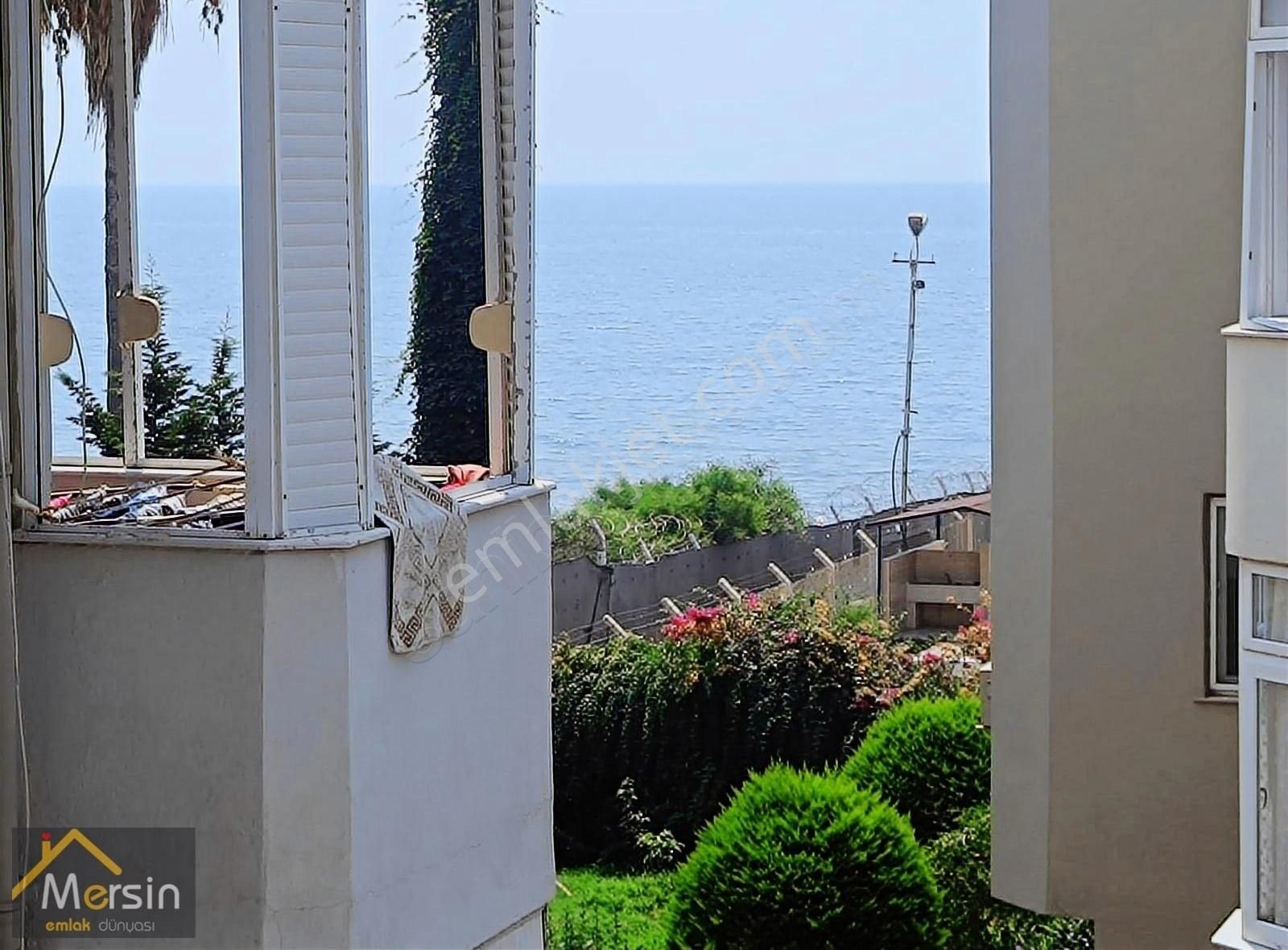 Denize Sıfır Site İçerisinde Full Eşyalı 2+1 Kiralık Daire