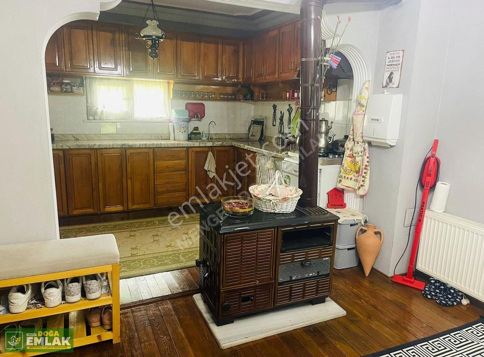 Mengen Ağalar Köyünde Peyzajı Yapılmış Full Eşyalı Satılık Villa - Görsel 6