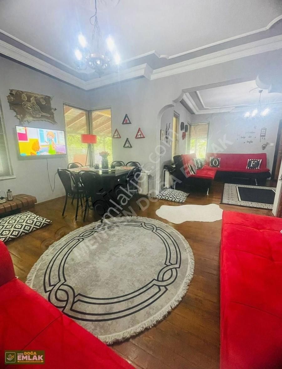 Mengen Ağalar Köyünde Peyzajı Yapılmış Full Eşyalı Satılık Villa - Görsel 4