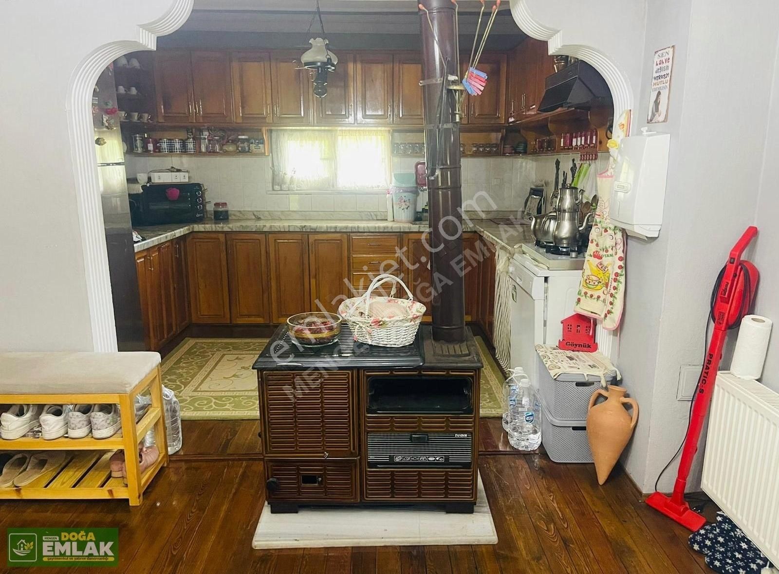 Mengen Ağalar Köyünde Peyzajı Yapılmış Full Eşyalı Satılık Villa - Görsel 7