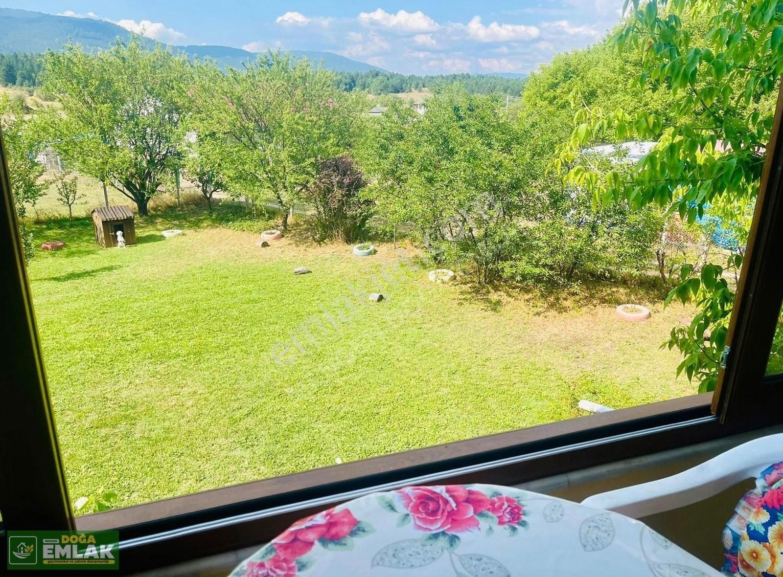 Mengen Ağalar Köyünde Peyzajı Yapılmış Full Eşyalı Satılık Villa - Görsel 34