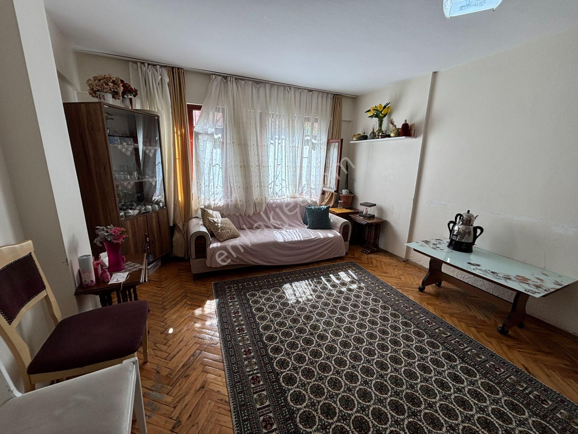 Gülbağ Çulluk Sokak Krediye Uygun Satılık 2+1 Daire - Görsel 3