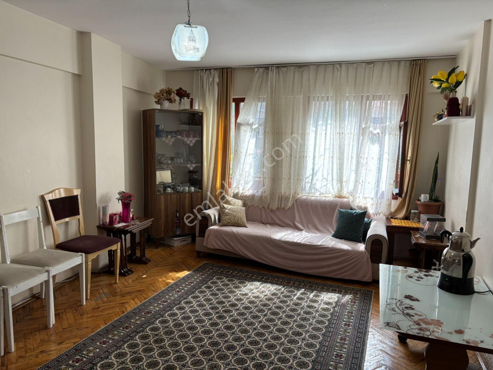 Gülbağ Çulluk Sokak Krediye Uygun Satılık 2+1 Daire - Görsel 2