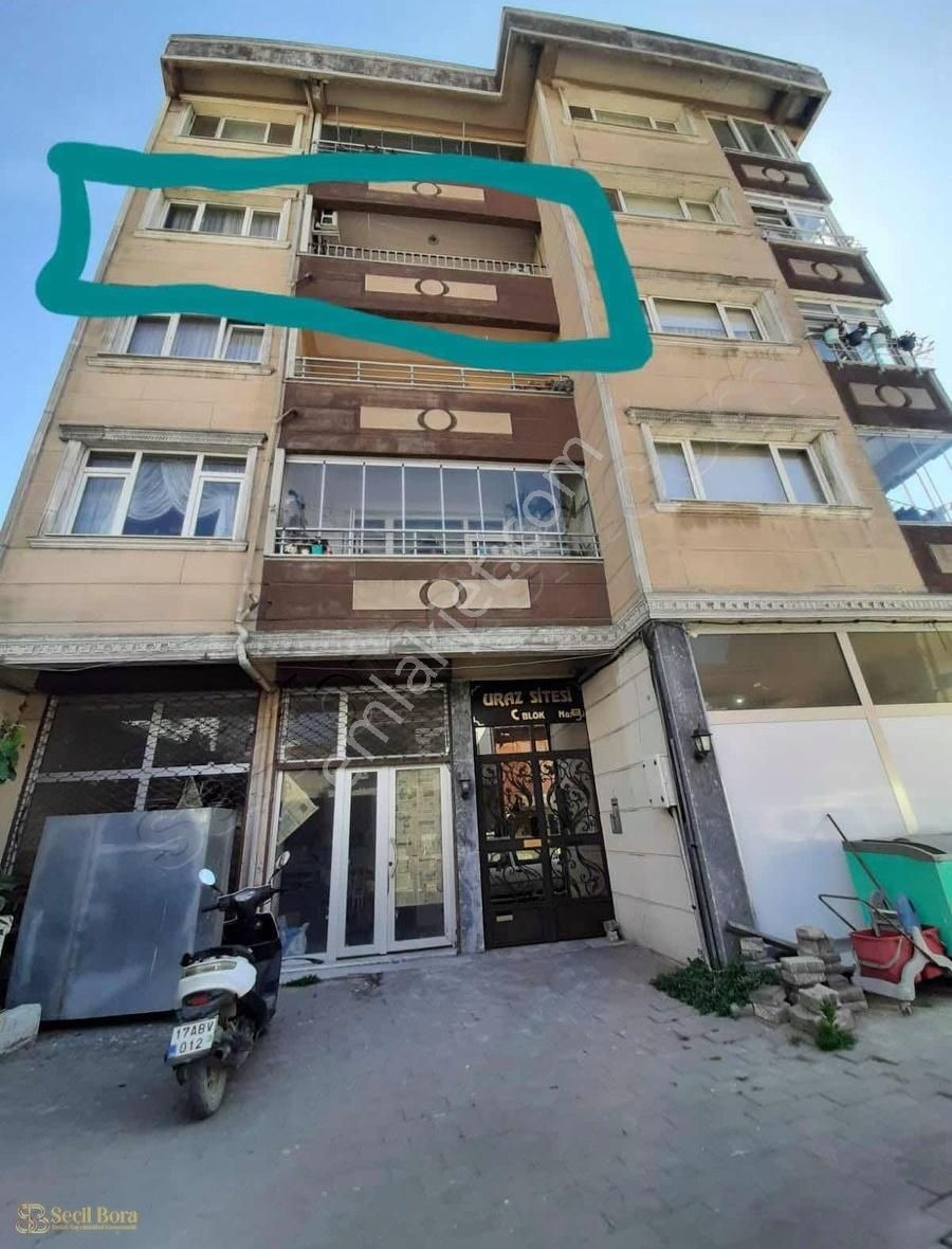 Seçil Bora 'dan İskele'de, Tadilat'lı Satılık3+1 Daire