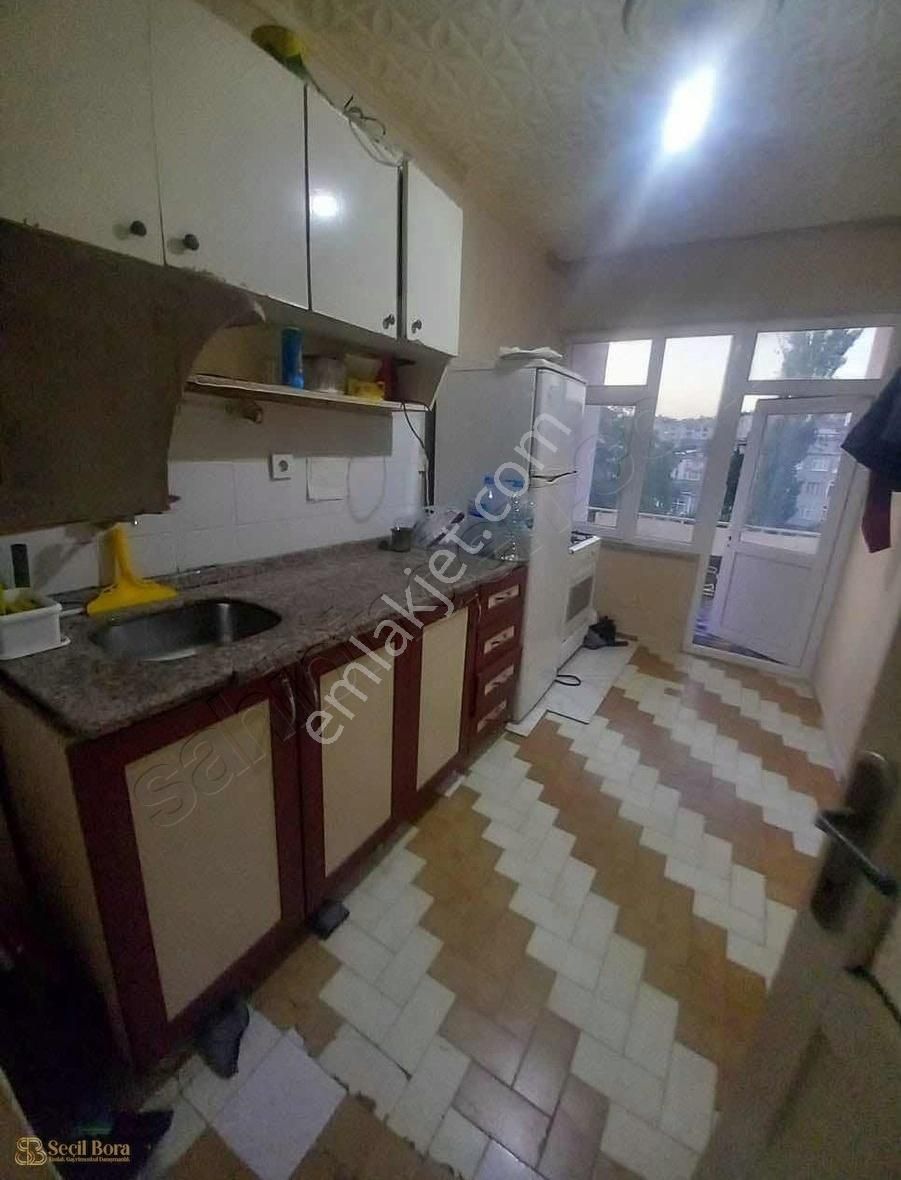 Seçil Bora'dan Satılık 2+1 Daire