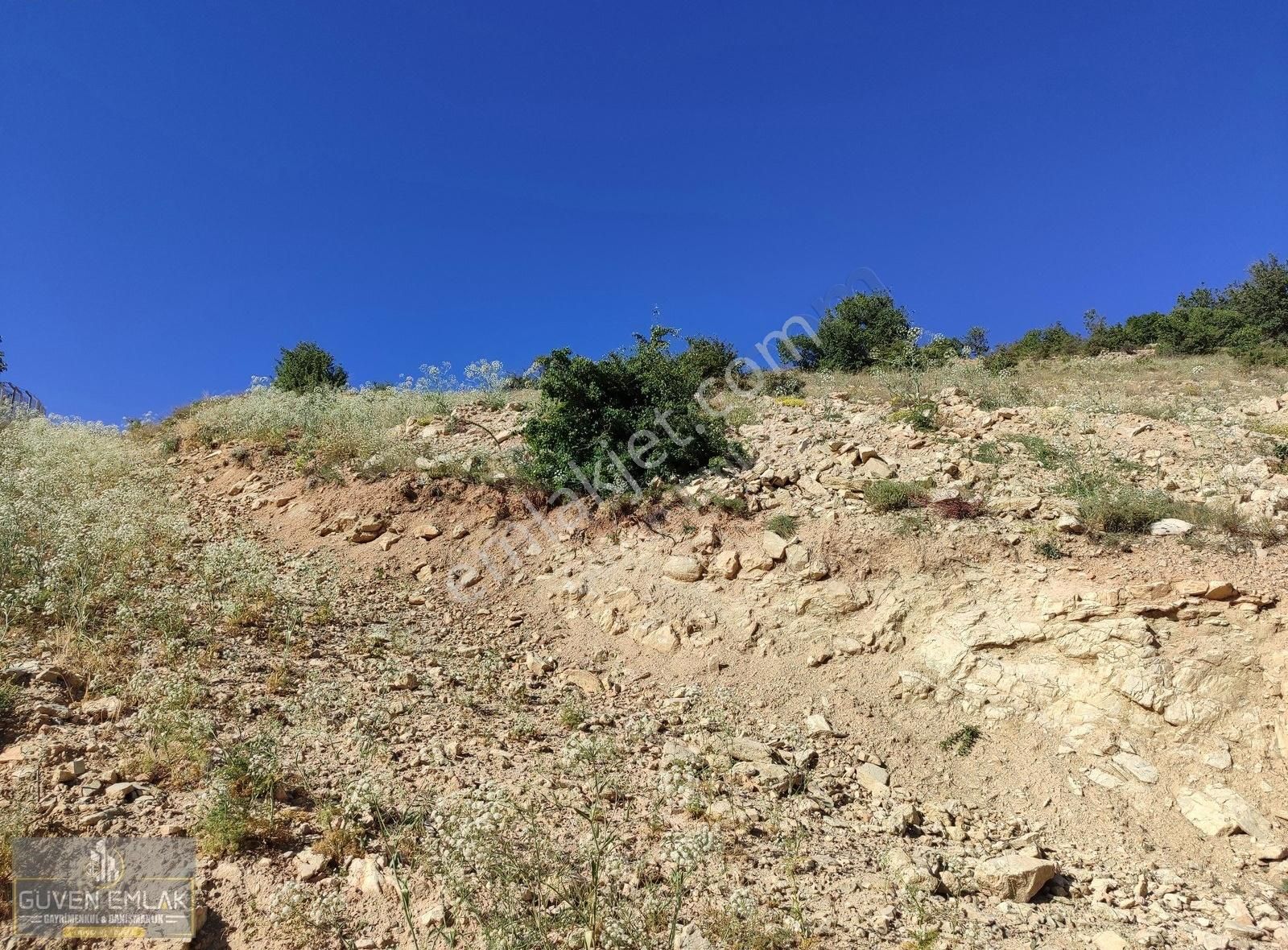 Güven Emlak'tan Gündüzbeyde Yatırımlık Arazi