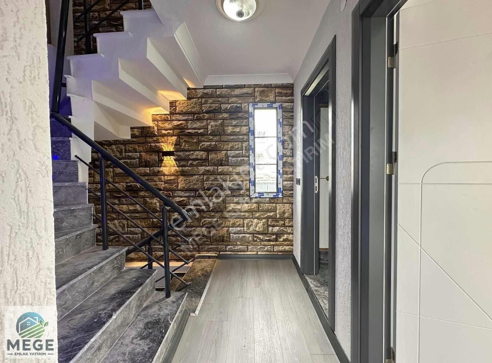 Mege'den Yeniçiftlikte Satılık 4+1 Yazlık Villa - Görsel 13