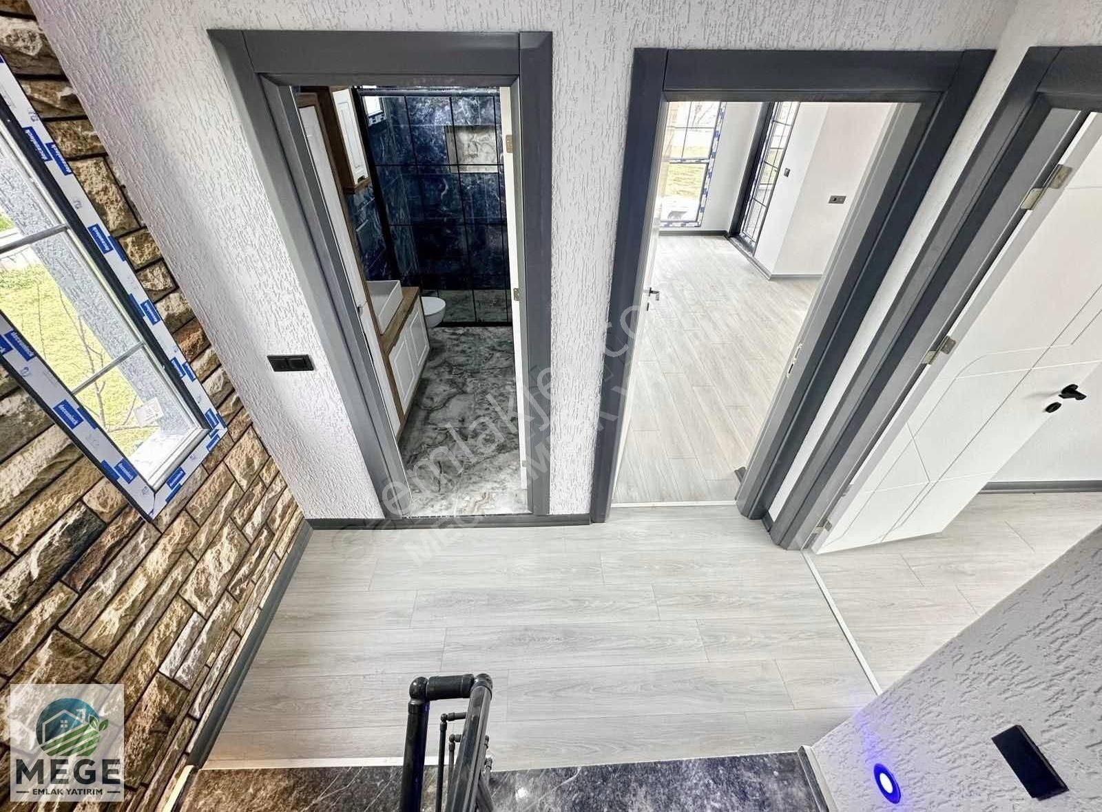 Mege'den Yeniçiftlikte Satılık 4+1 Yazlık Villa - Görsel 21