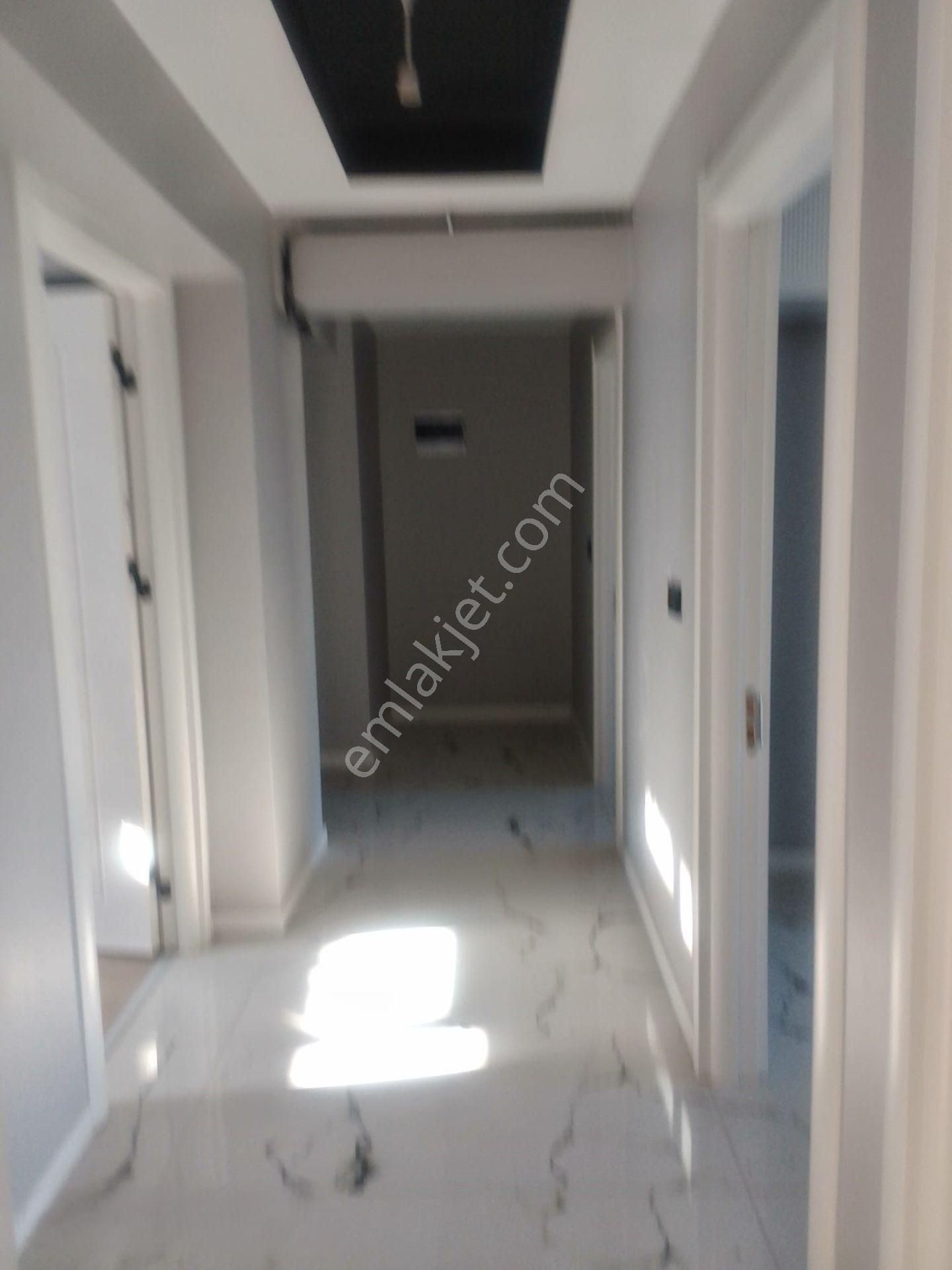 Gemlik E.dinçer'de 3+1 Sıfır Yerden Isıtma Lüks Satılık Daire - Görsel 3