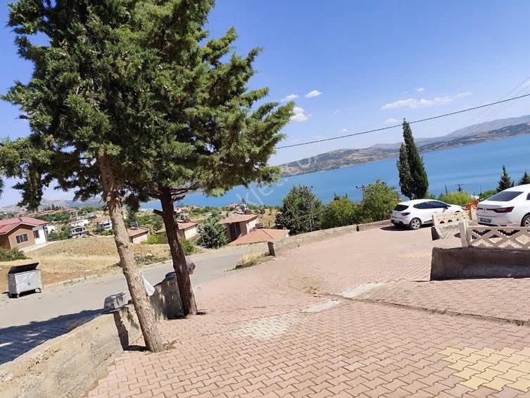 Elazığı Yolu Gölardı Vilları Satılık Yazlık