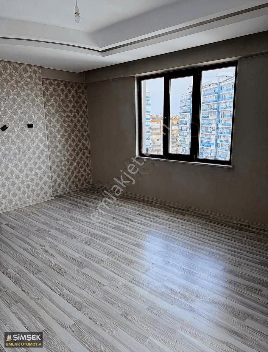 Meram Çeçenistan Caddesinde Geniş Ferah 3+1daire - Görsel 3