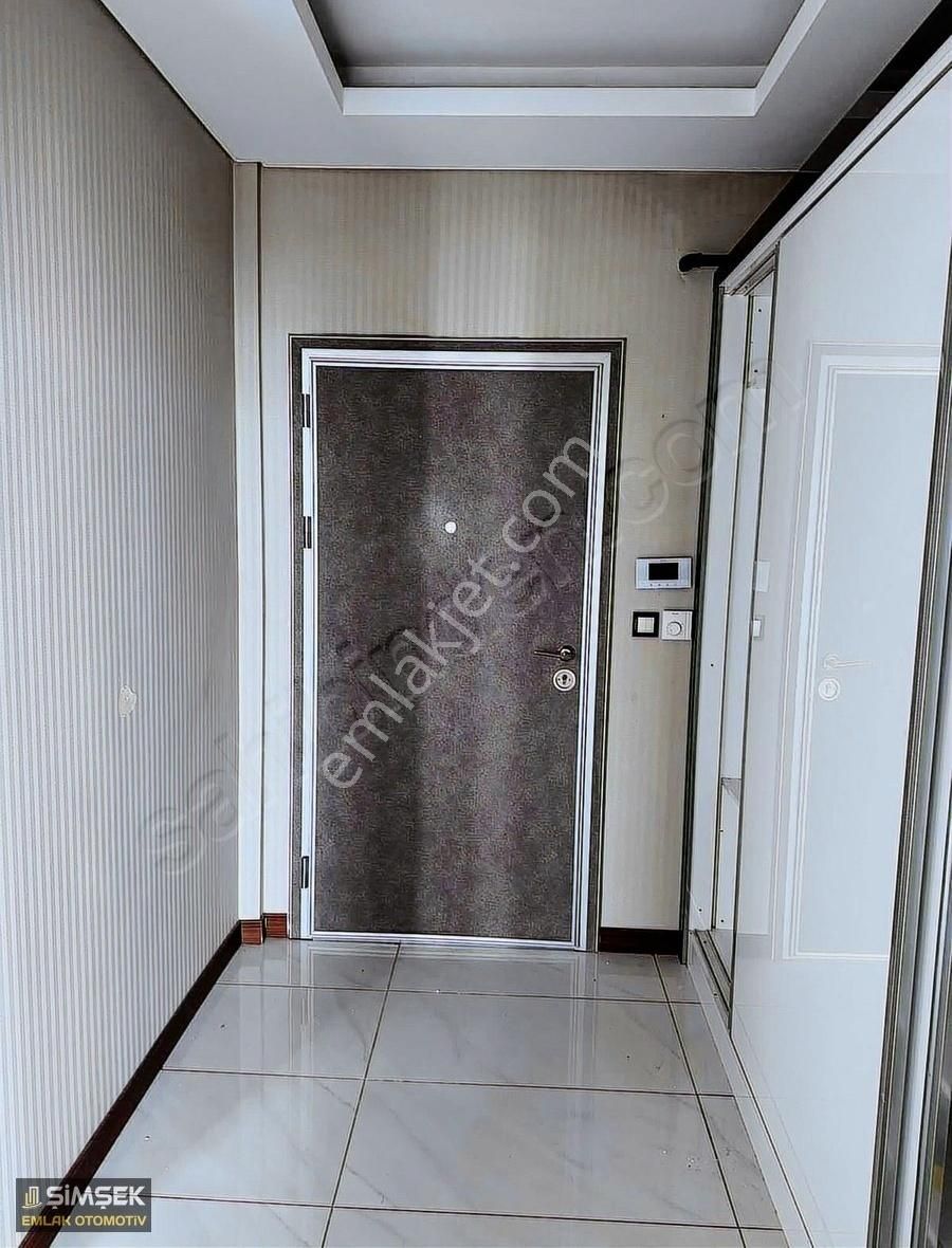 Meram Çeçenistan Caddesinde Geniş Ferah 3+1daire - Görsel 9