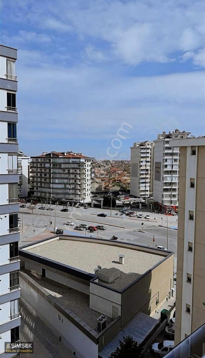 Meram Çeçenistan Caddesinde Geniş Ferah 3+1daire - Görsel 18